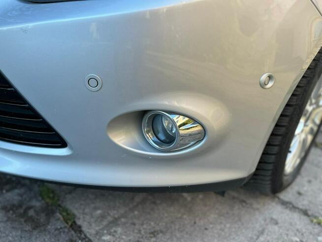 Ford Focus 1.6i Titanium Stargard - zdjęcie 12