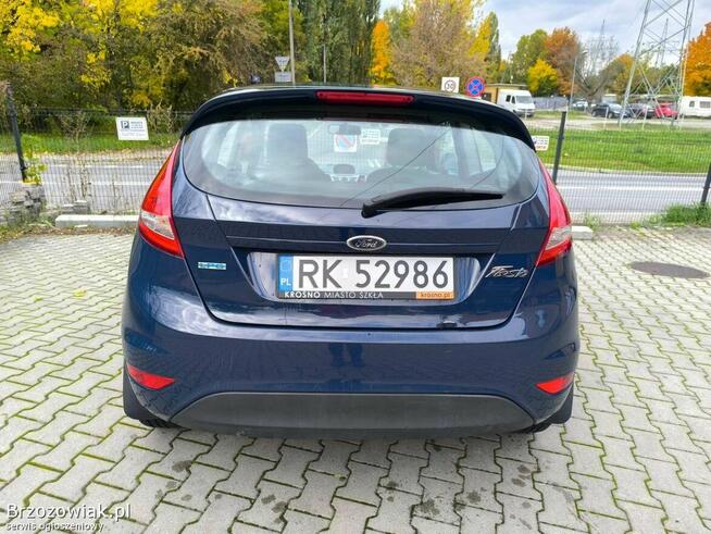 Ford Fiesta 2011 benzyna + gaz, 1388 cm3 Krosno - zdjęcie 2