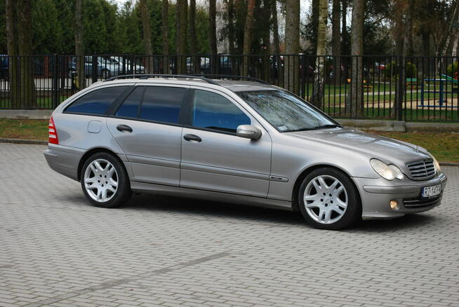 Mercedes-Benz Klasa C W203 1.8 LPG AUTOMAT Rzeszów - zdjęcie 4