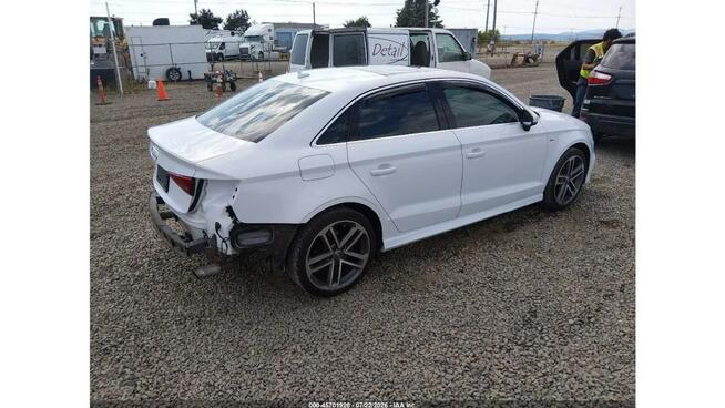Audi A3 Bogata wersja wyposażenia / Quattro / S-Line Białystok - zdjęcie 4