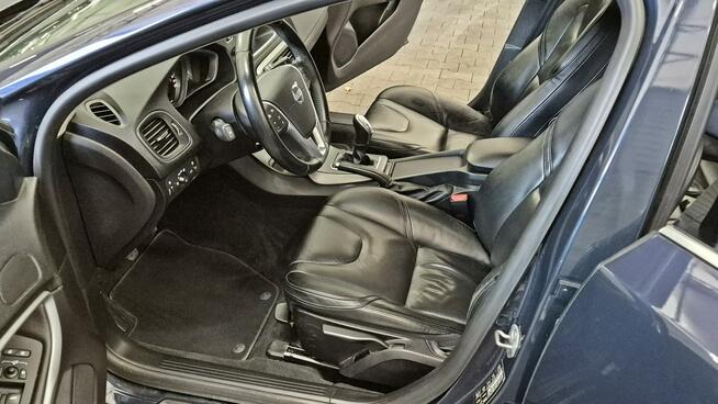 Volvo V40 1,6Hdi 115KM Skóra Navi Grzane Pdc Płock - zdjęcie 7