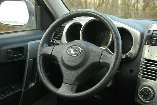 Daihatsu Terios II. 1,5 benzyna. Słupsk - zdjęcie 11