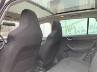 Skoda Rapid 1,2 TSI Panorama Wrocław - zdjęcie 9