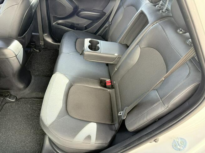 Hyundai ix35 Bardzo zadbana - oryginalny przebieg !!! Poznań - zdjęcie 9