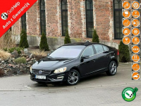 Volvo S60 2,5T T5 AWD Key les go DVD Skóra Navi Kamera cofania Alu17