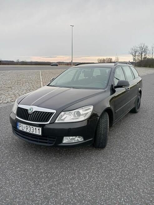 Skoda Octavia 1.6 MPI 2012 z fabryczną instalacją LPG Leszno - zdjęcie 1