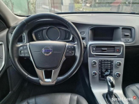 VOLVO V60 T4 SUMMUM |2.0 Benzyna|190KM|Zadbany|Świetny stan Wygoda - zdjęcie 9