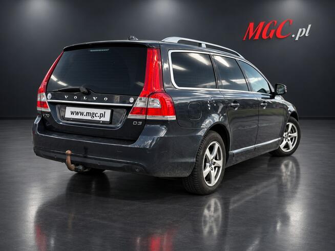 Volvo V70 D3 - SUMMUM - BEZWYPADKOWY - SERWIS NA PONAD 40 TYS - TOP! Łaziska Górne - zdjęcie 5