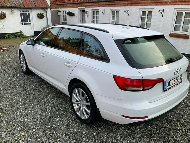 Audi A4 Sadlno - zdjęcie 4