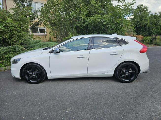 Volvo V60 R-Design* Bardzo Ładne i Zadbane* Rok GWARANCJI Opoczno - zdjęcie 2