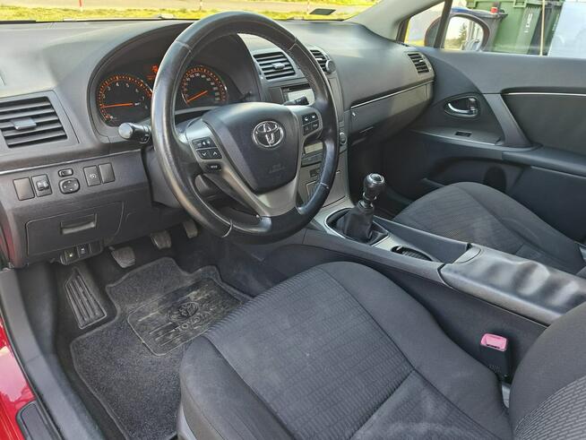 Toyota Avensis Karczew - zdjęcie 9