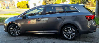 Toyota Avensis 2.0 D4D 143 KM Led Klima PdC Import Raty Opłaty !!! Łęczyca - zdjęcie 6