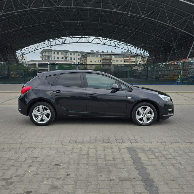 Opel Astra J 1.4 100KM Selection Manual Ostrów Mazowiecka - zdjęcie 11