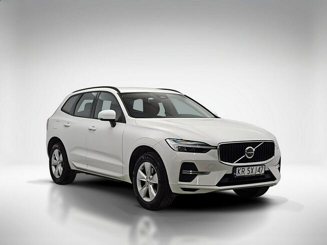 Volvo XC 60 B4 B Essential aut ! Z Polskiego Salonu ! Faktura Vat ! Warszawa - zdjęcie 7