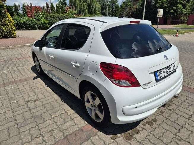 Peugeot 207 Bardzo ładny/ klimatronic/ Serwisowany Warszawa - zdjęcie 6