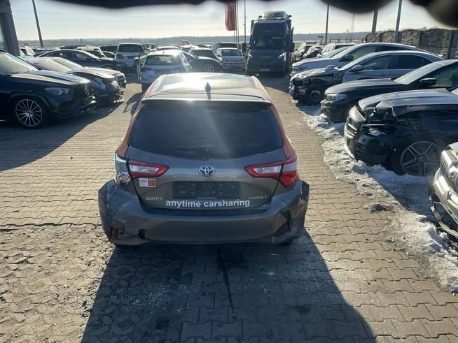 Toyota Yaris Selection Automat Hybryda Klimatronik Kamera Gliwice - zdjęcie 6