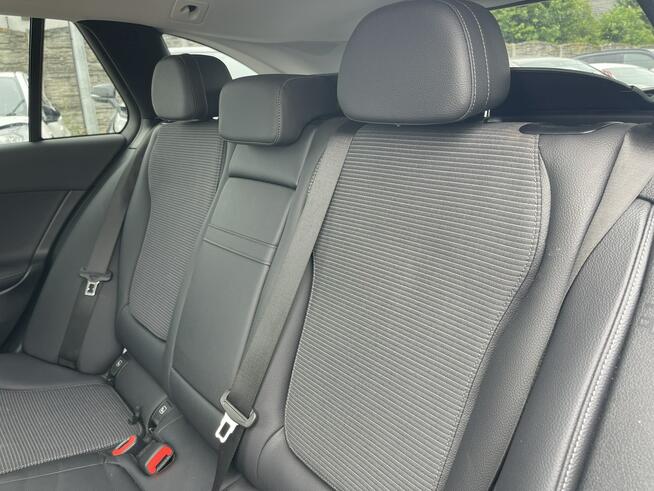 Mercedes C 220 mHEV Pamięć Skóra Kamera Digital LED Podgrzewanie 200KM Gliwice - zdjęcie 11
