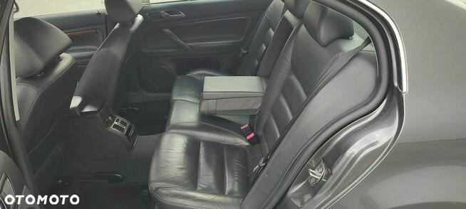 Skoda Superb 1.9 TDI Platinum, 130KM, 2004r - doinwestowana Warszawa - zdjęcie 8