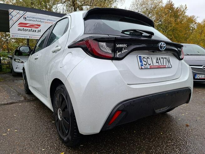 Toyota Yaris Hybryda, Klimatronic, Nawigacja, Kamera cofania Cieszyn - zdjęcie 9