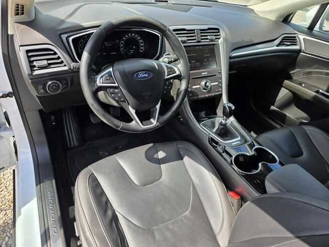 Ford Mondeo 2.0 150PS LED Navi Kamera PanoramaDach  ST-LINE Gwarancja Gniezno - zdjęcie 9
