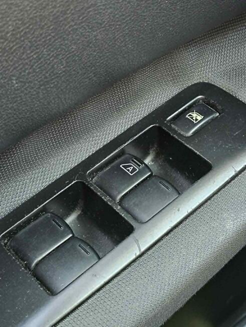 Nissan Qashqai HAK - LPG - KLIMATYZACJA Głogów - zdjęcie 8