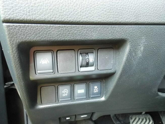 Nissan Qashqai 1,2 automat navi vat23% Łódź - zdjęcie 11