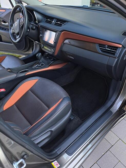 Toyota Avensis 2016r 120tyś przebiegu Polkowice - zdjęcie 1