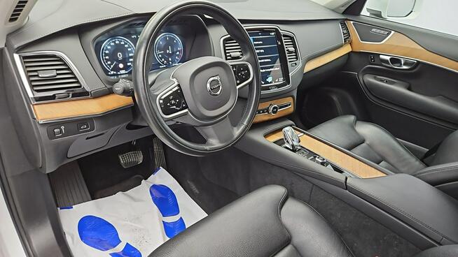 Volvo XC 90 AWD Plus Bright aut ! Z Polskiego Salonu ! Faktura VAT ! Warszawa - zdjęcie 9