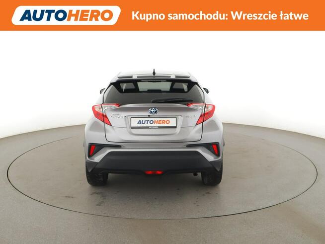 Toyota C-HR HEV automat klima auto grzane fotele czujniki parkowania Warszawa - zdjęcie 6