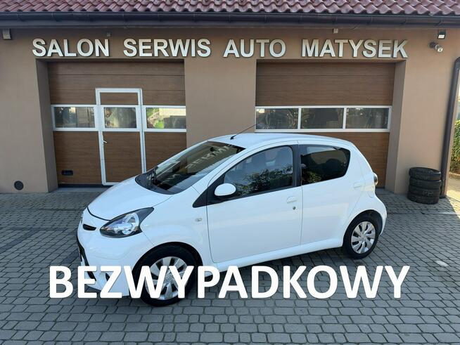 Toyota Aygo 1,0 68KM  Klimatyzacja  Bluetooth Orzech - zdjęcie 1