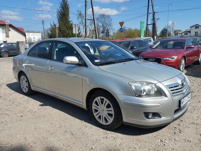 Toyota Avensis 2.0d4d 126kM Navi Hak Długie Opłaty Warszawa - zdjęcie 1