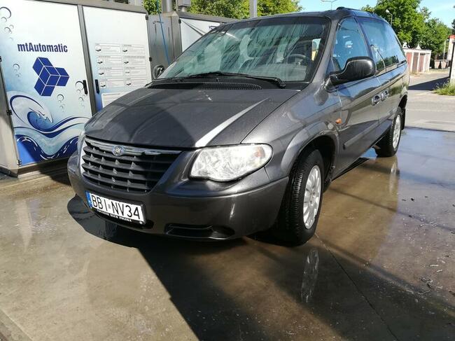 Chrysler Voyager do przewozu niepełnosprawnych Bielsk Podlaski - zdjęcie 11