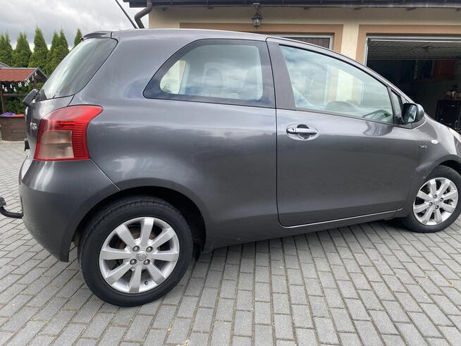 Sprzedam toyotę yaris 1.4 diesel Tokary Drugie - zdjęcie 1
