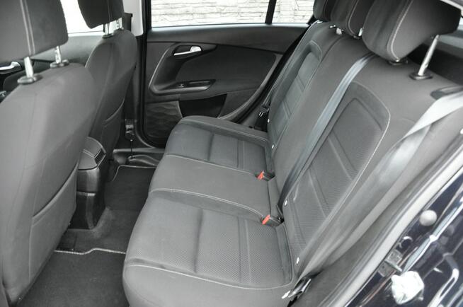 Fiat Tipo 1.4 95KM hatchback LED Navi Kamera Czujniki Alufelgi Dąbrowa Górnicza - zdjęcie 10