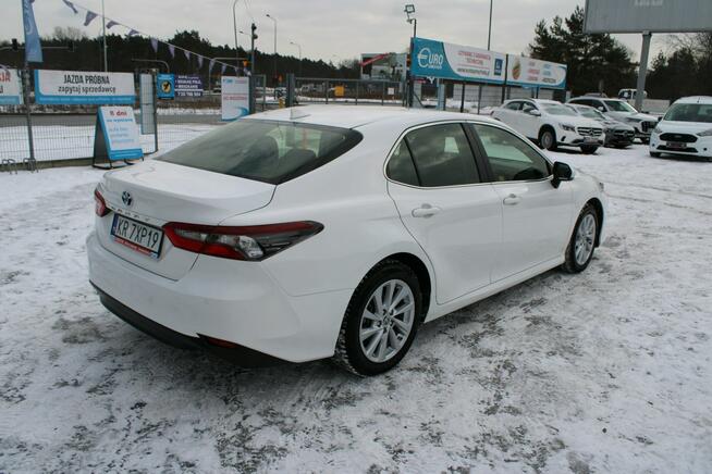 Toyota Camry 2.5 Hybrid e-CTV Comfort F-vat Kamera Gwarancja Warszawa - zdjęcie 6