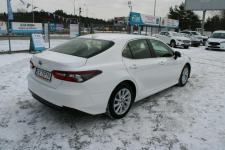 Toyota Camry 2.5 Hybrid e-CTV Comfort F-vat Kamera Gwarancja Warszawa - zdjęcie 6