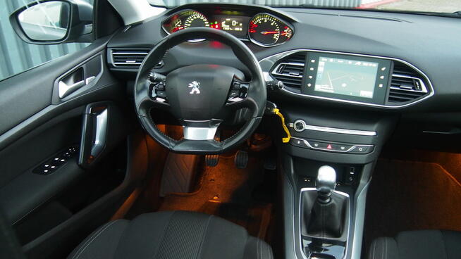 Full Led* Panorama* NAVIgacja* PDC* EURO 6 Kraków - zdjęcie 5