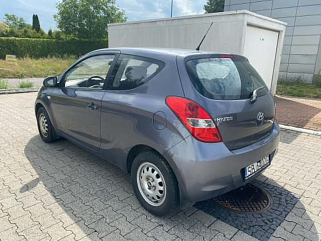 Hyundai i20 Benzyna - 1.2 - 2010r Głogów - zdjęcie 5