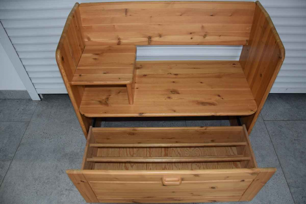 szafka na buty z siedziskiem z drewna dębowego Olsztyn - zdjęcie 4