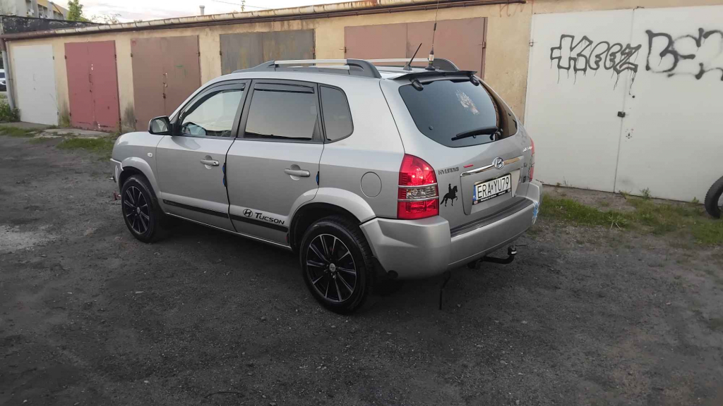 Śliczny hunday tucson 2.0 benzyna +lpg Częstochowa - zdjęcie 2