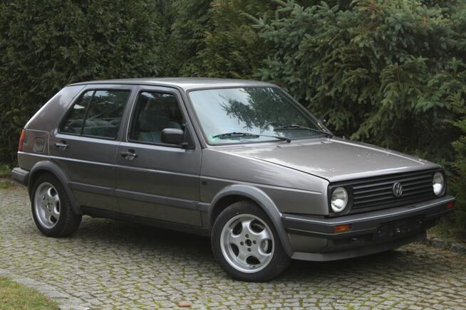 Volkswagen Golf 1.6 Benzyna 5 drzwi Oldtimer 1988 Lubań - zdjęcie 3