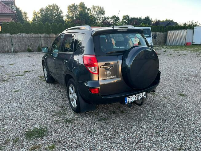 Toyota RAV4 2007 2.2Diesel 136K 4x4 Ładny Samochód Białogard - zdjęcie 11