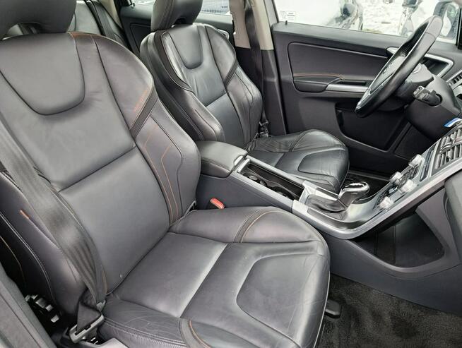 Volvo XC 60 Ksenon navi Ocean Race Otwock - zdjęcie 5