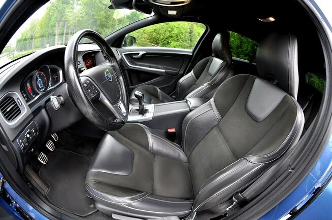 Volvo V60 D3 2.0 150KM R-Desing Xenon Led Navi Alkantara Full Opcja Płock - zdjęcie 9