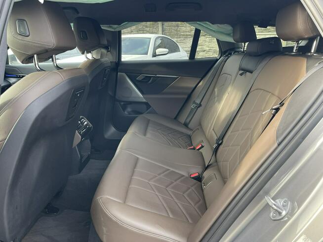 BMW 520 XDrive Automat Skóra Kamera Podgrzewanie  197KM Gliwice - zdjęcie 7