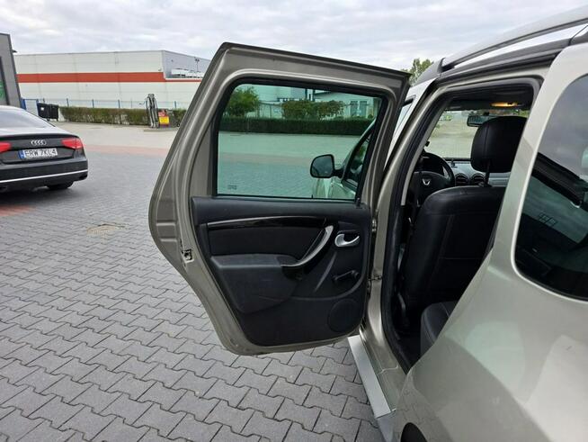 Dacia Duster 1.6 16V 105 koni Skóra Klimatyzacja możliwa ZAMIANA Rawa Mazowiecka - zdjęcie 9