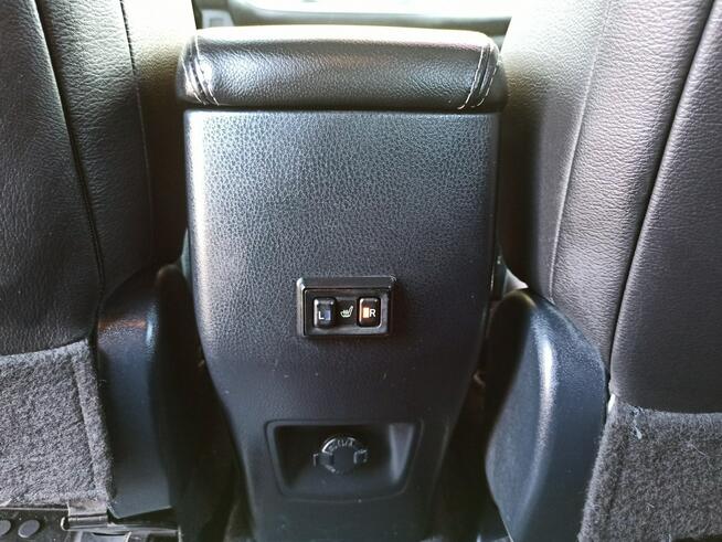 Toyota RAV-4 Selection, serwis, salon Polska Rzeszów - zdjęcie 10