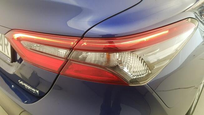 Toyota Camry 2.5 Hybrid Comfort CVT ! Z Polskiego Salonu ! FV 23 % ! Warszawa - zdjęcie 12