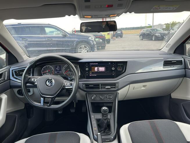 Volkswagen Polo Beatsaudio Podgrzewanie Czujniki park. Skóra Gliwice - zdjęcie 11
