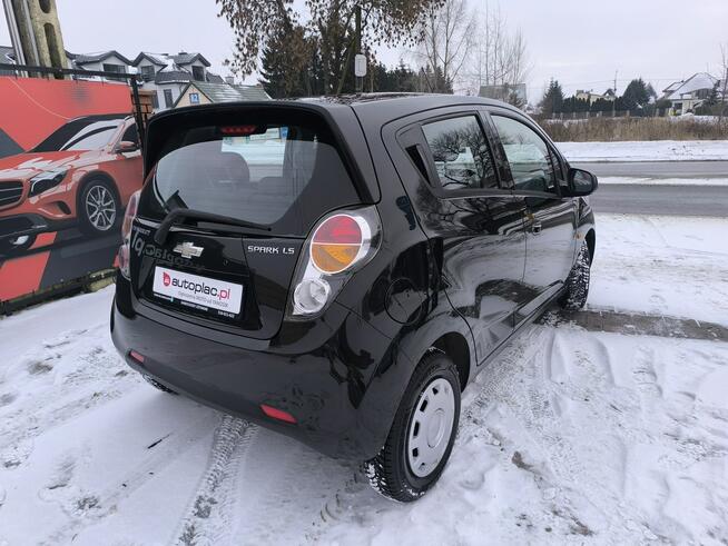 Chevrolet Spark 1.0i 16V 70KM Klimatyzacja Łuków - zdjęcie 4